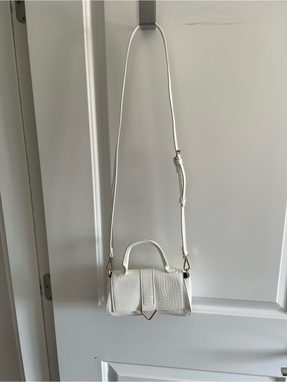 ASOS White Croc-Embossed Top Handle Bag - Picture 11 of 11